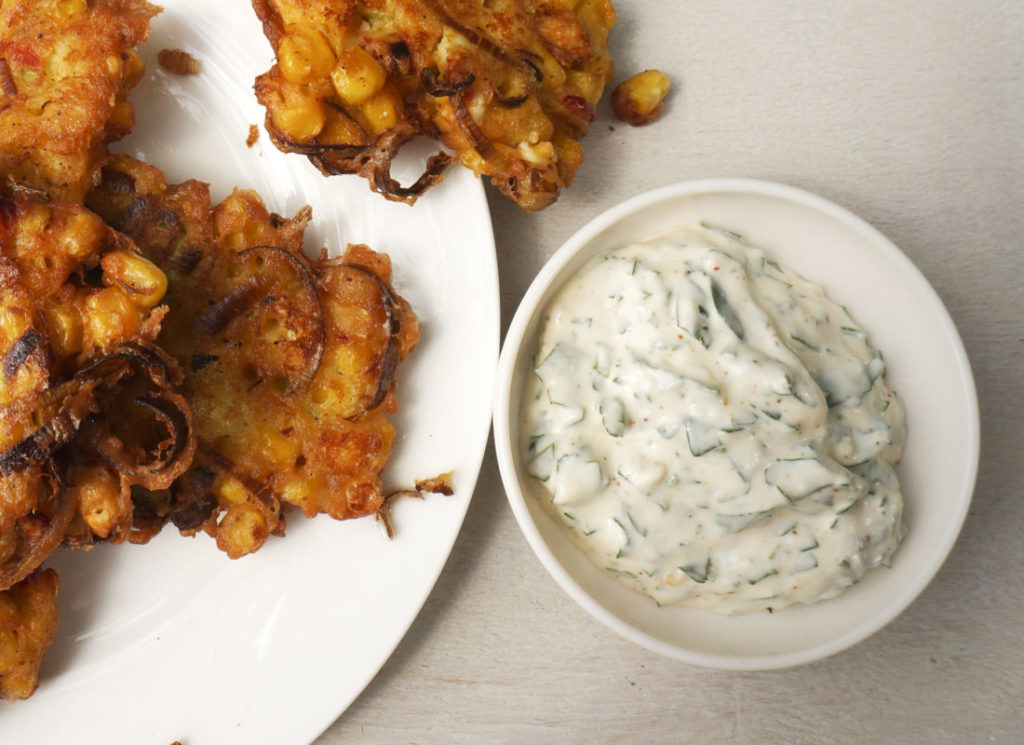 Knoflook-yoghurtsaus