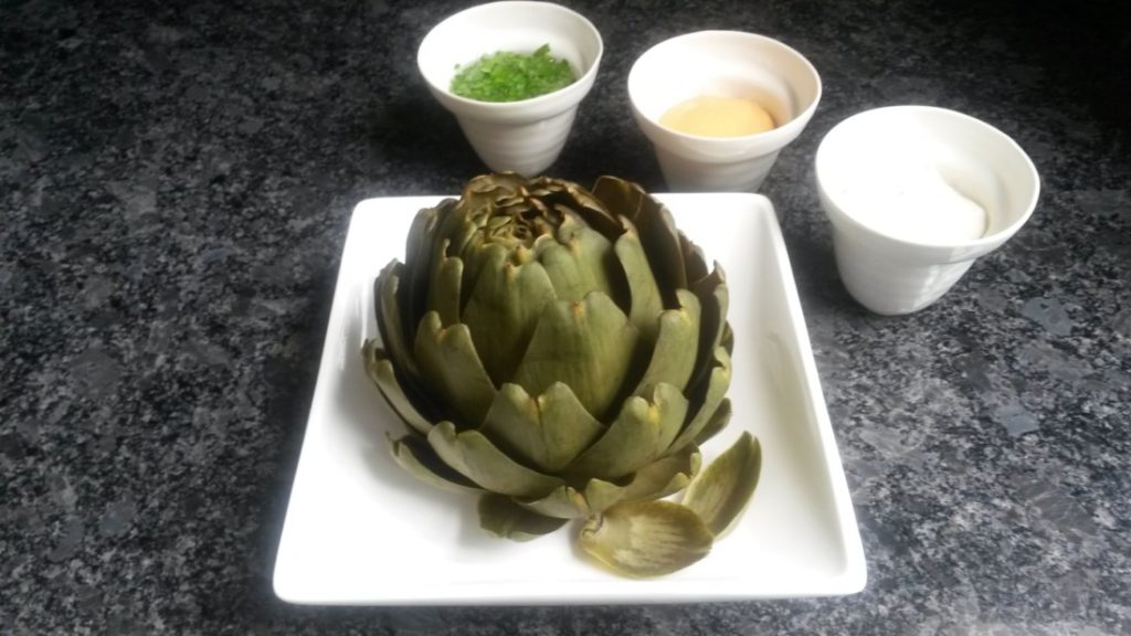 Artisjok met dipsausje