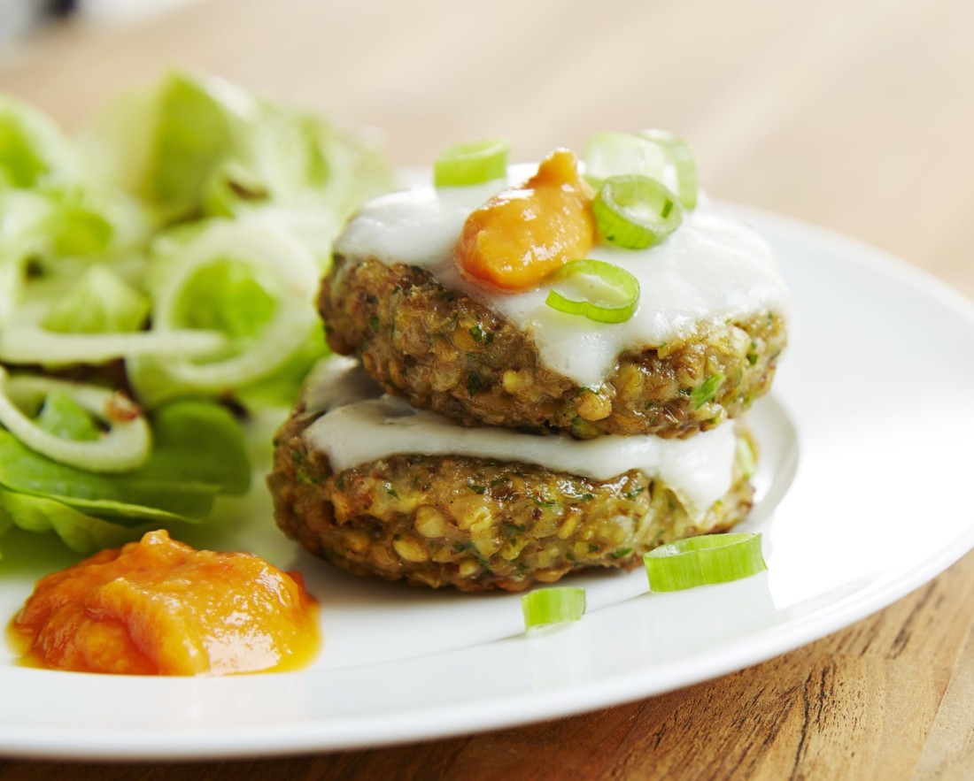 Kruidige kasha cheeseburger Uit de keuken van 8