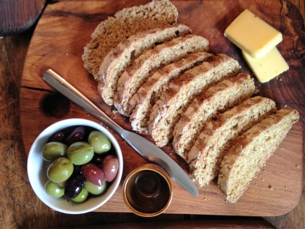 Aardappelbrood met rozemarijn