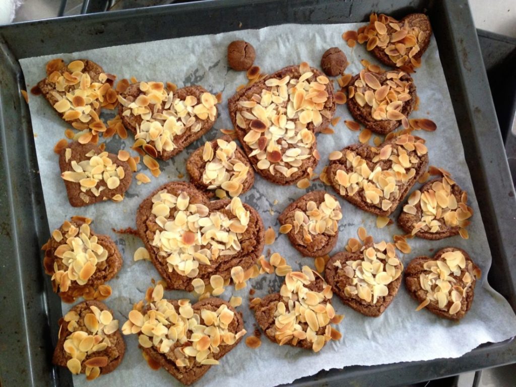 Speculaashartjes met amandelen