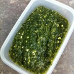 Zevenblad pesto, uit de tuin geplukt