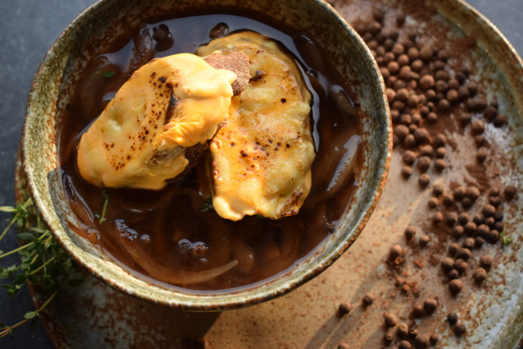 Uiensoep met allspice
